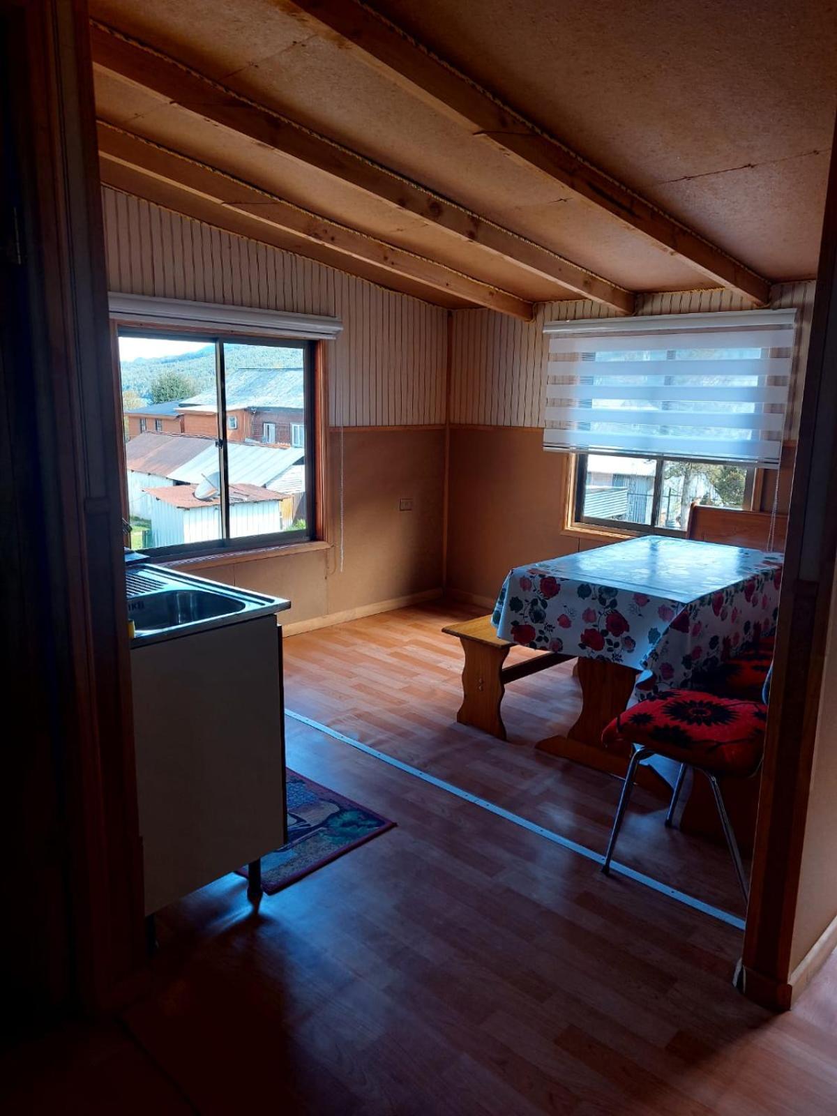 Hostal Y Cabanas Ventisquero 푸에르토 푸유구아피 외부 사진